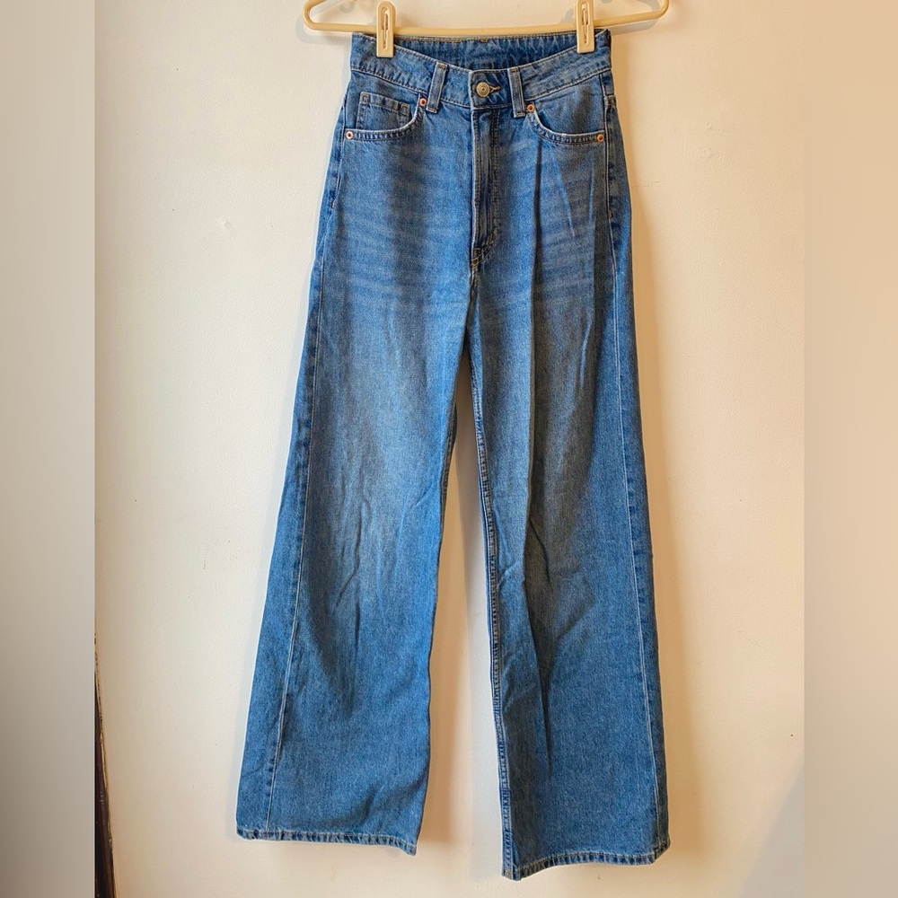 H&M Denim Jeans with Classic Stitching